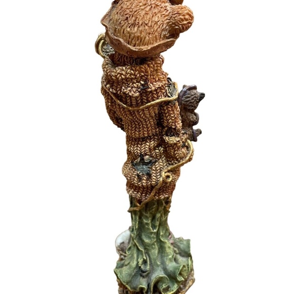 Bear Holding Kitten Resin Figure Christhomas Corp. 7" Tall - Picture 3 of 7